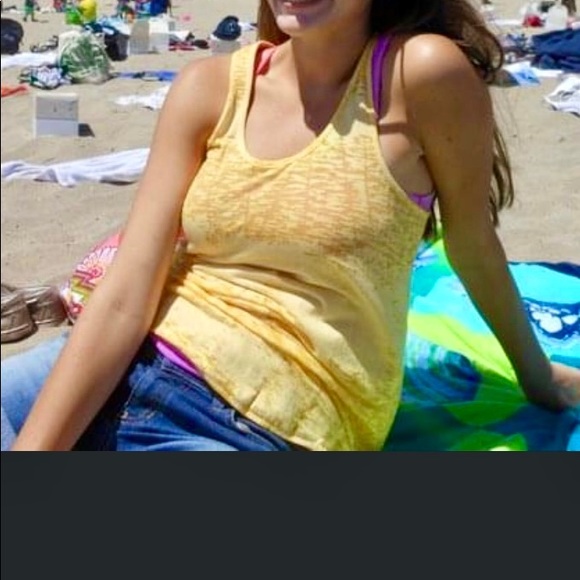 BCBGMaxAzria Yellow Camo Tank - Picture 4 of 4